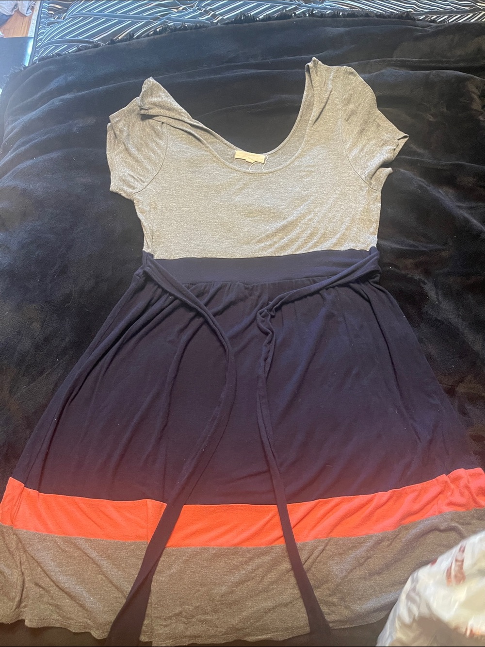 Pink Rose Colorblock Short-Sleeve Dress in Gray, Navy & Coral